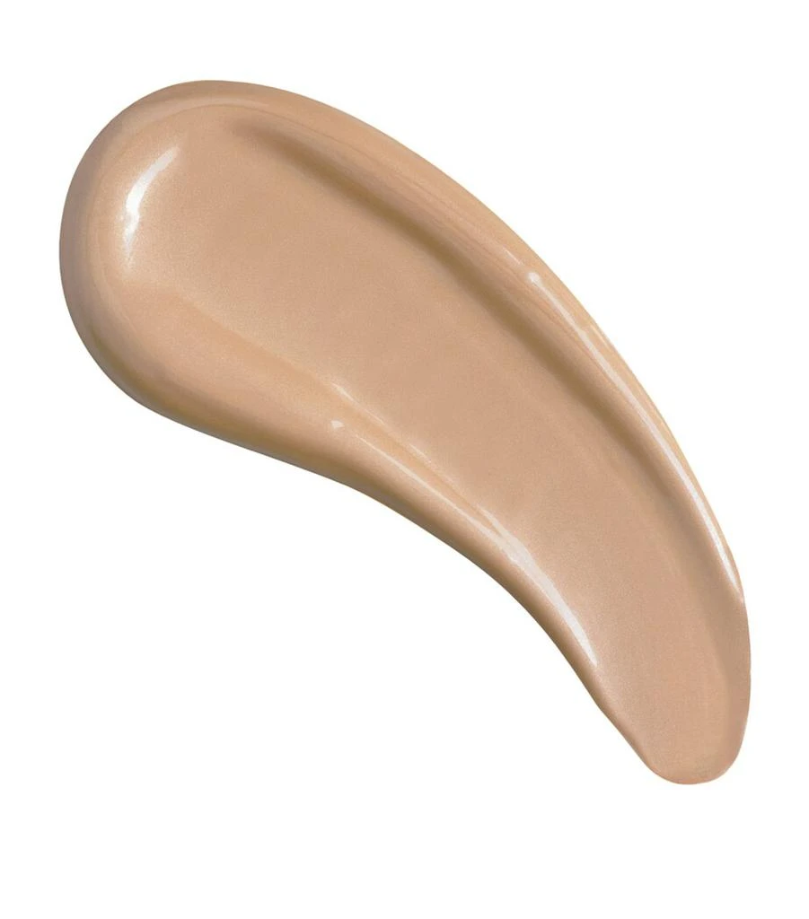 Charlotte Tilbury Hollywood Flawless Filter 2