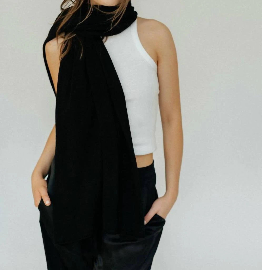 CRUSH CASHMERE Crush Cashmere - Amara Lima Luxe Scarf 1