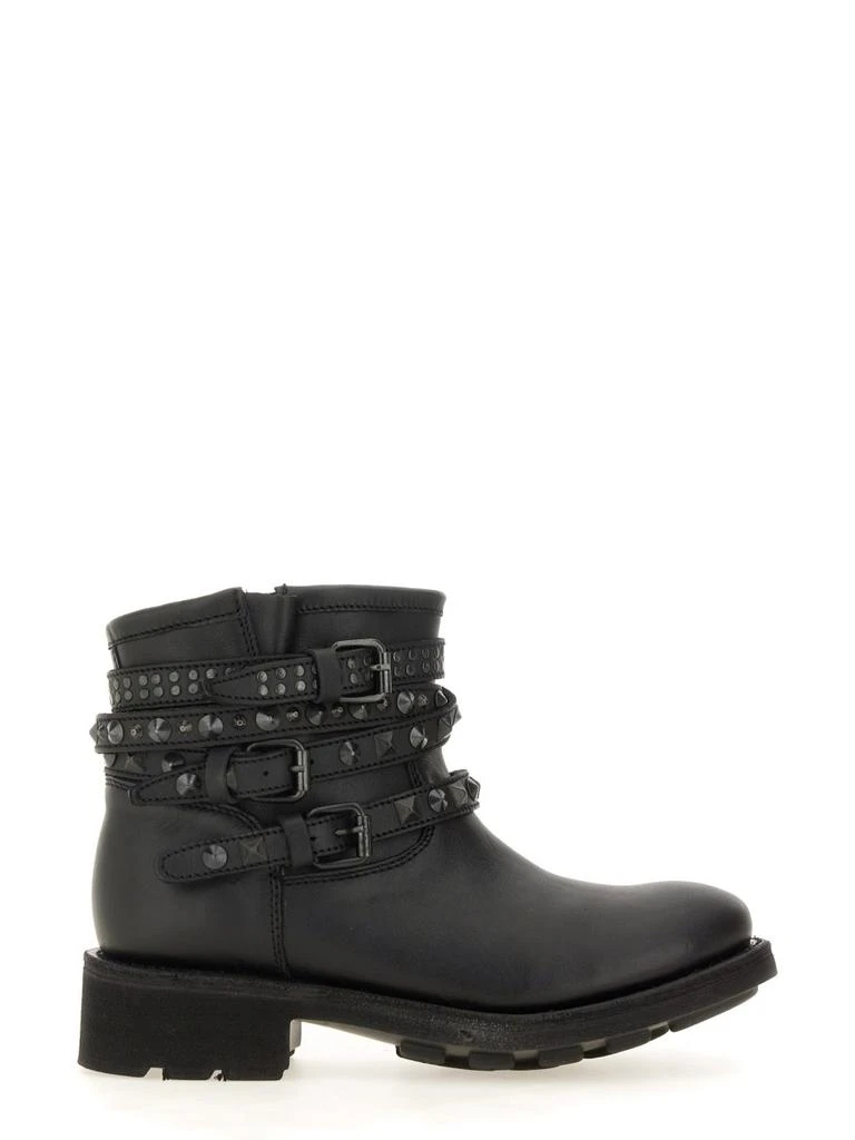 Ash TATUM BOOT 1