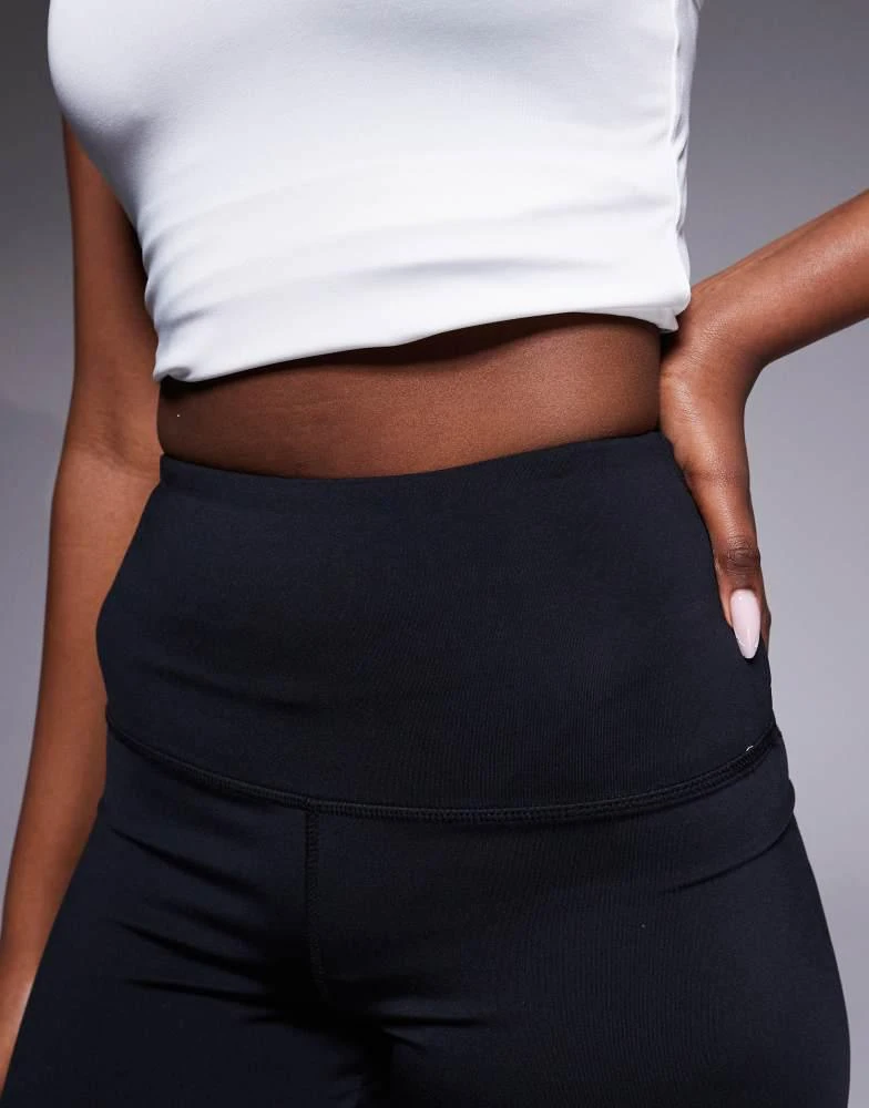 4505 4505 Icon active high waist 5 inch legging short with zip phone pocket in black 5