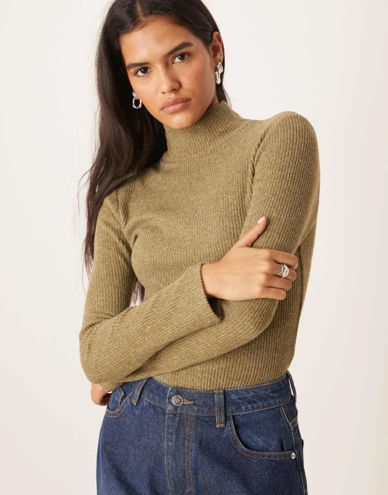 ASOS ASOS DESIGN Supersoft brushed rib long sleeve roll neck top in dark olive - KHAKI