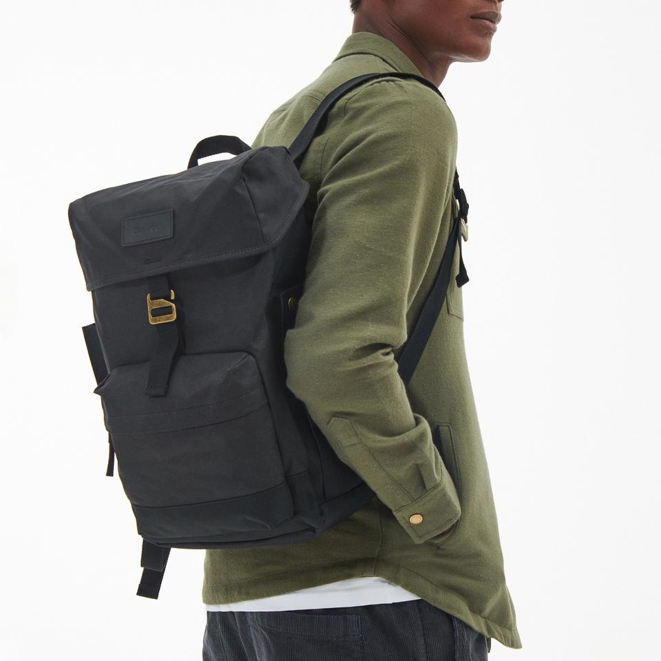 Barbour Barbour Essential Waxed Canvas Backpack