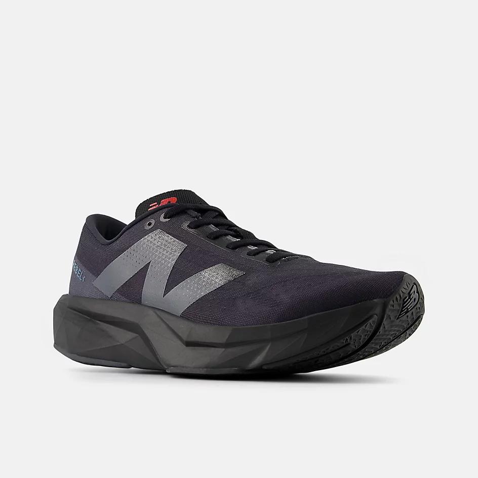 New Balance FuelCell Rebel v4