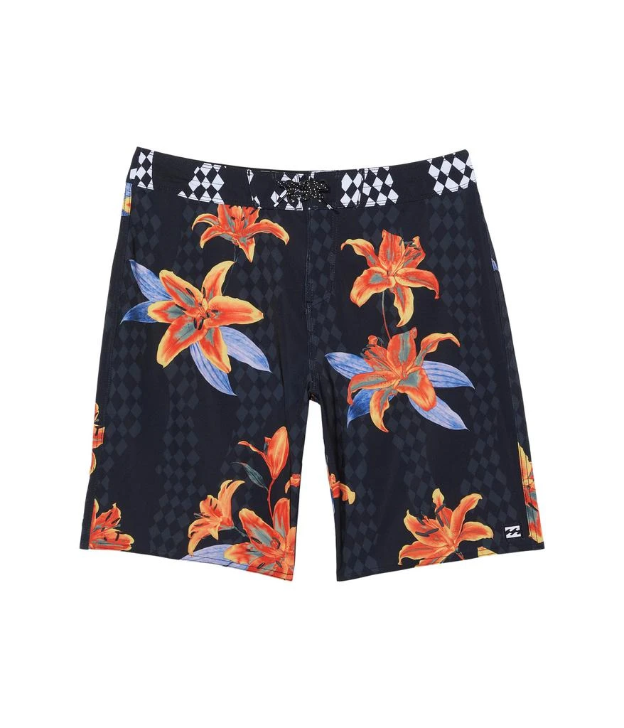 Billabong Sundays Pro Boardshorts (Big Kids) 1
