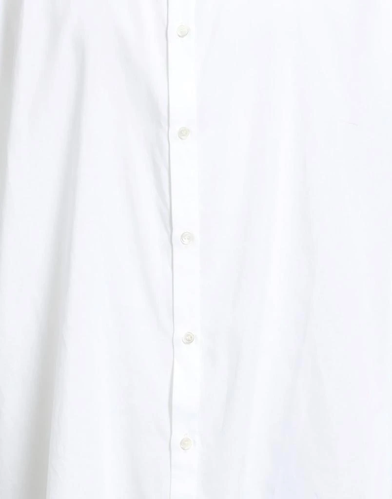 ISABEL BENENATO ISABEL BENENATO 4