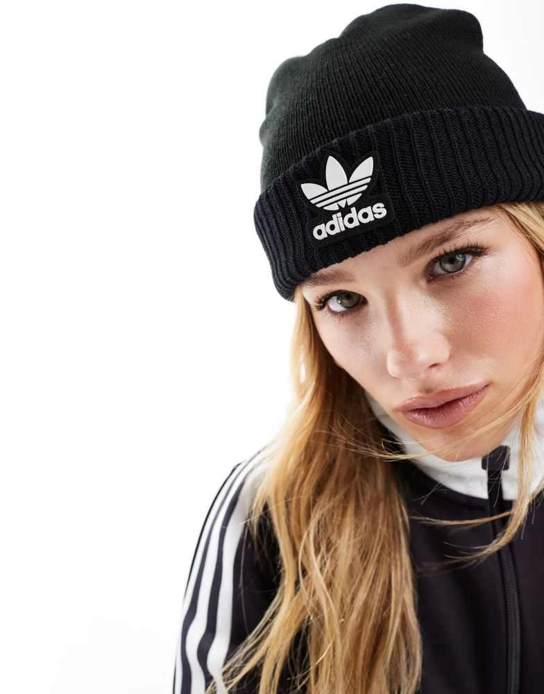 Adidas adidas Originals trefoil beanie in black 1