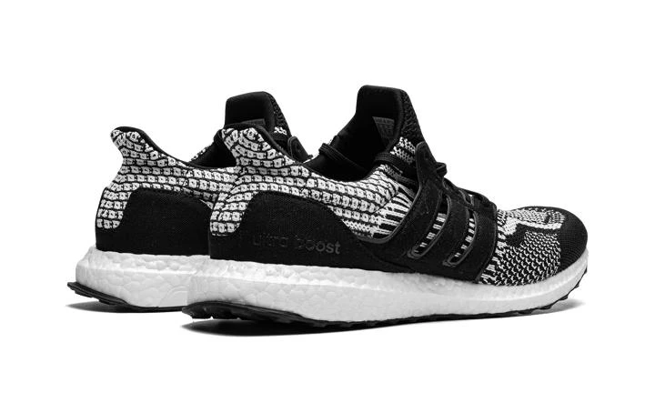 Adidas Adidas Ultraboost 5.0 DNA 4