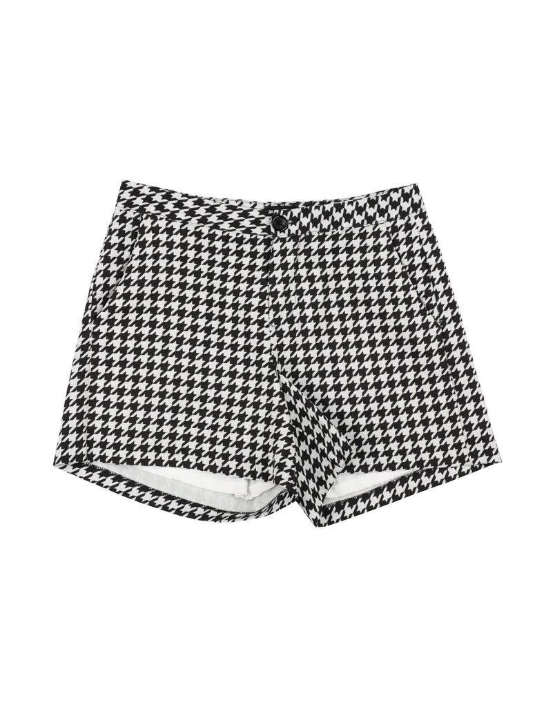 MARC ELLIS Shorts & Bermuda 1