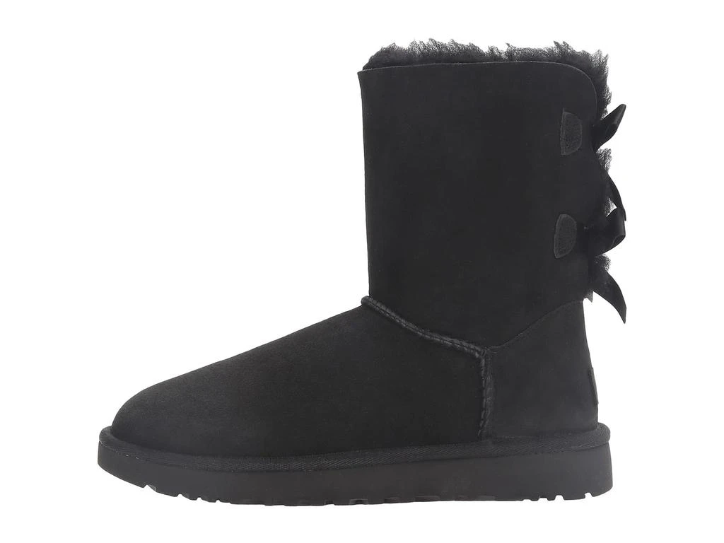 UGG Bailey Bow II 4