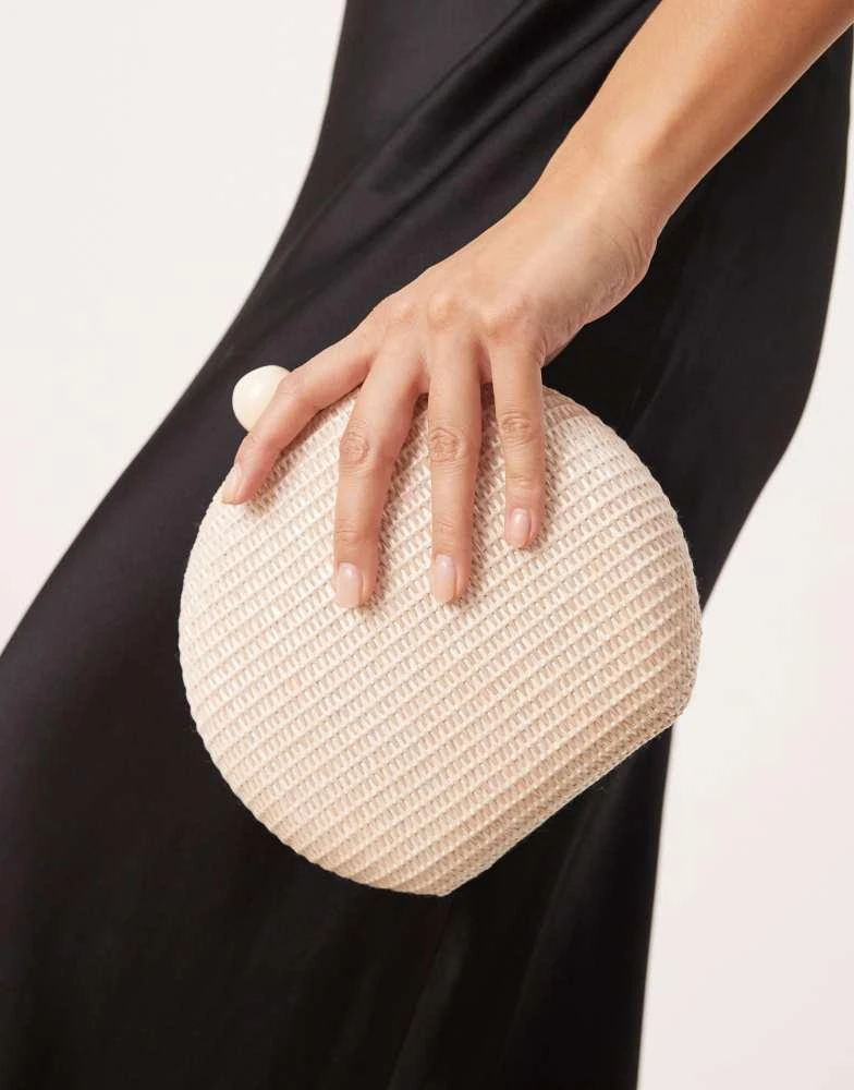 True Decadence True Decadence straw circle clutch bag in natural 4