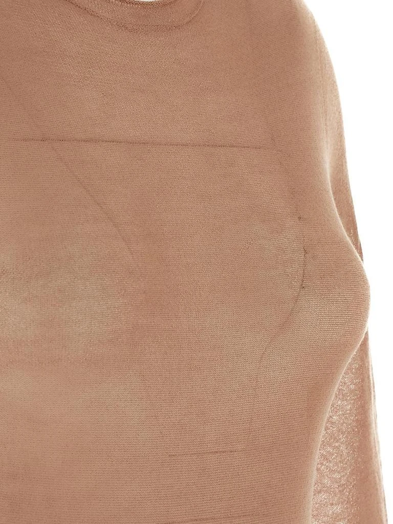 Uma Wang body woman 3