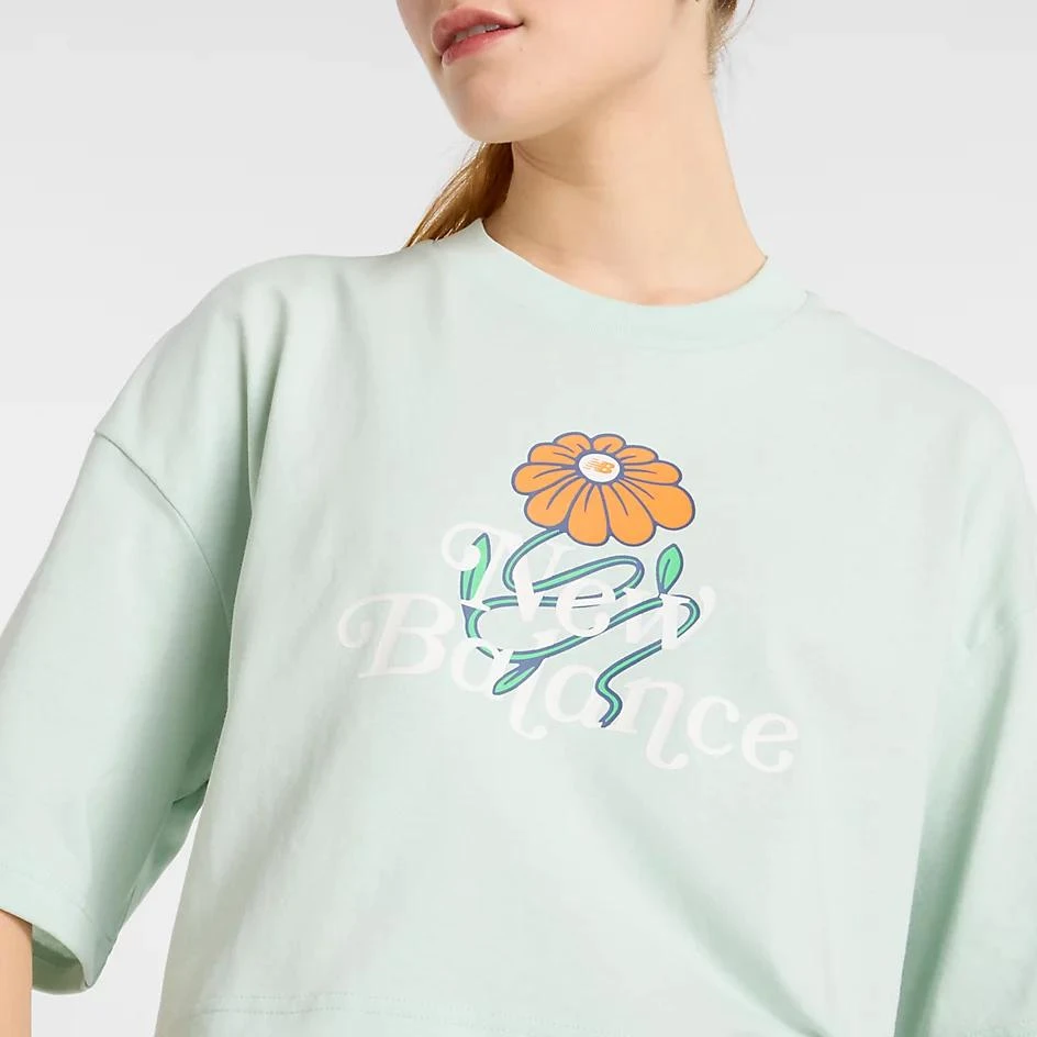 New Balance Athletics Flower Cropped T-Shirt 4