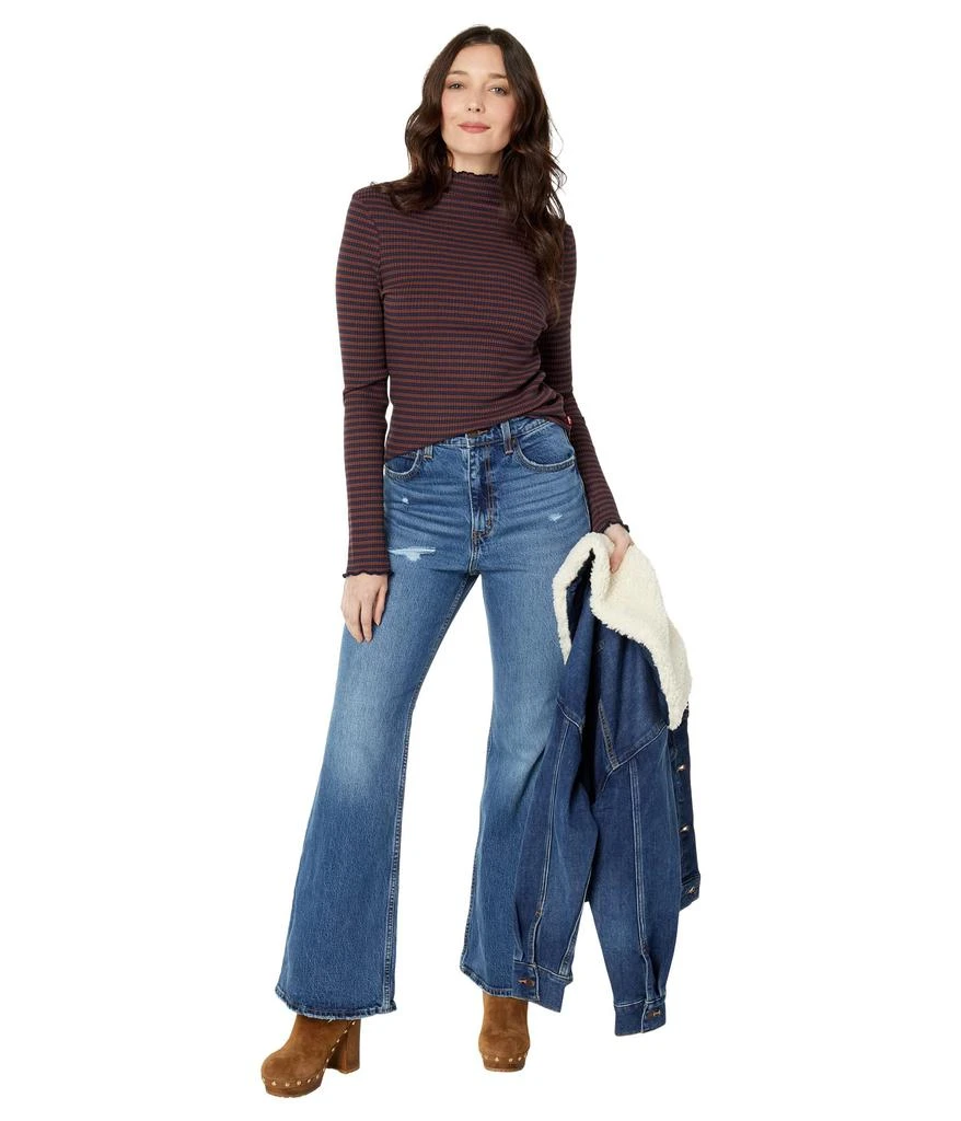 Levi's 70s High Flare 4
