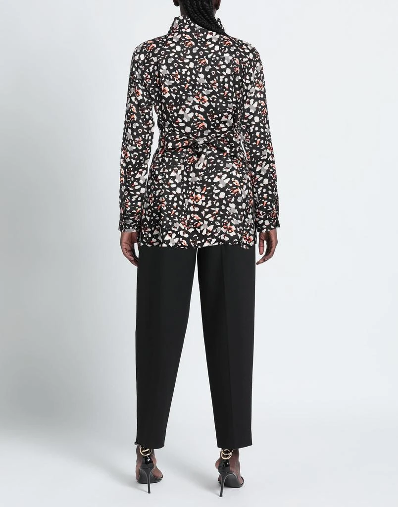 CONNOR 
BLAKE CONNOR 
BLAKE 3