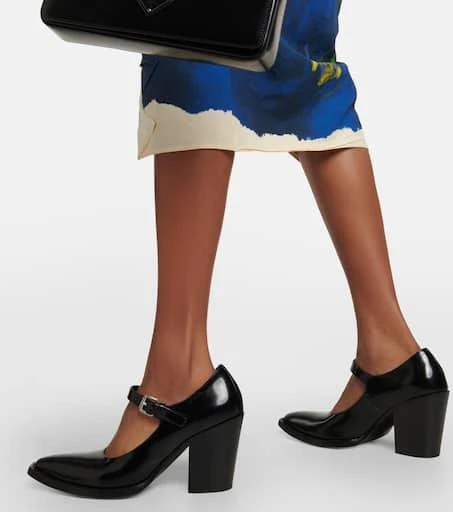 Prada Leather Mary Jane pumps 4