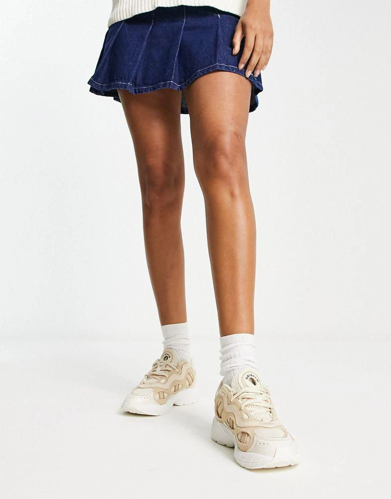 Adidas adidas Originals Astir SN trainers in oatmeal and white 4