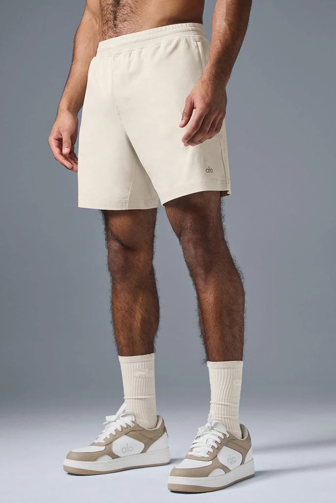 Alo 7" Conquer React Performance Short - Bone 1