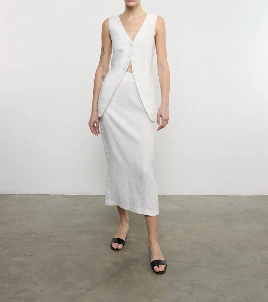Enza Costa - LINEN PENCIL SKIRT  On Sale Now with Up to 79% Off | Discover  Exclusive Deals & Savings at BeyondStyle  Authentic Enza Costa women >  skirts > pencil|enza-costa-linen -pencil-skirt-undyed|clothing|om|pencil|skirts|white|women