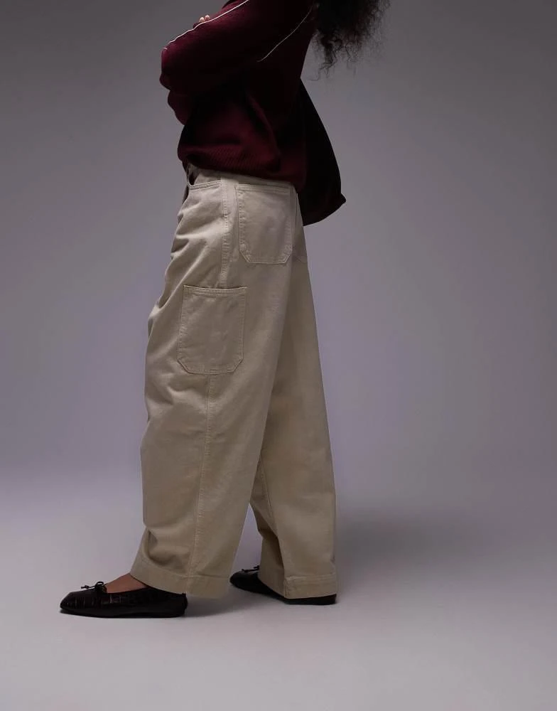 Topshop Topshop smart cargo trouser in beige 2