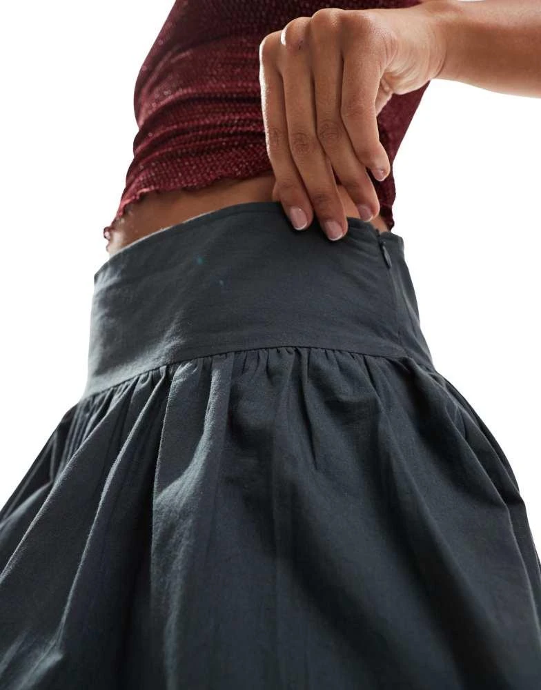 Motel Motel kiyowo puffball mini skirt in charcoal grey 4