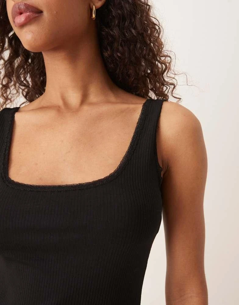 Glamorous Glamorous Square neck bodysuit in black 3