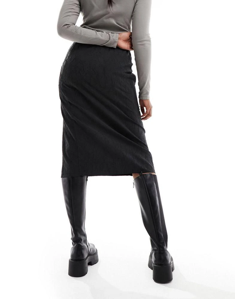Weekday Weekday Priscilla crinkle midi skirt with side split in dark grey 3