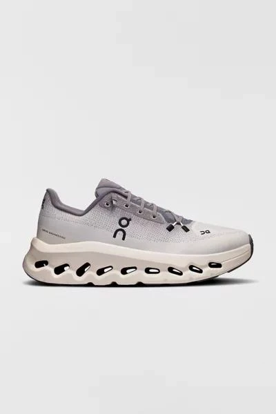 On On Women's Cloudtilt Sneaker 1