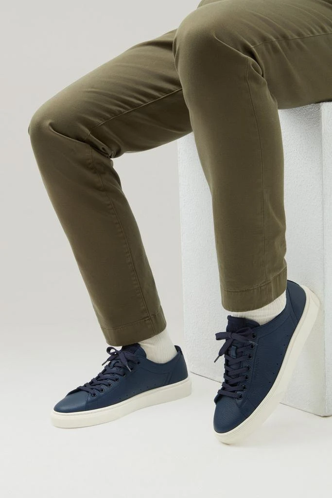 WO-FOOTWEAR Cloud Court Sneakers in Tumbled Leather - Men - Blue 6