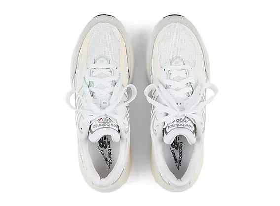 New Balance Made in USA 990v6 3