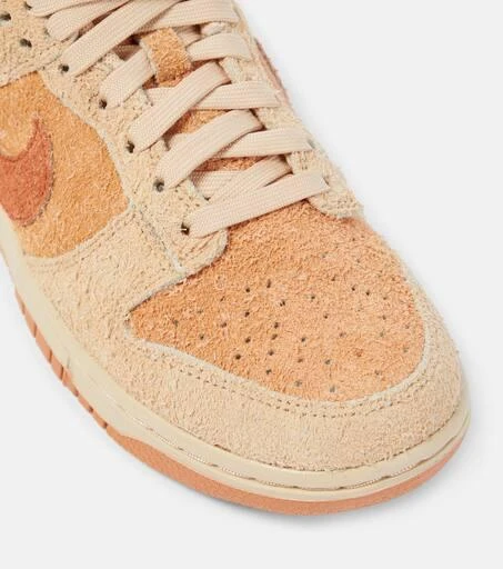 NIKE Dunk Low suede sneakers 6