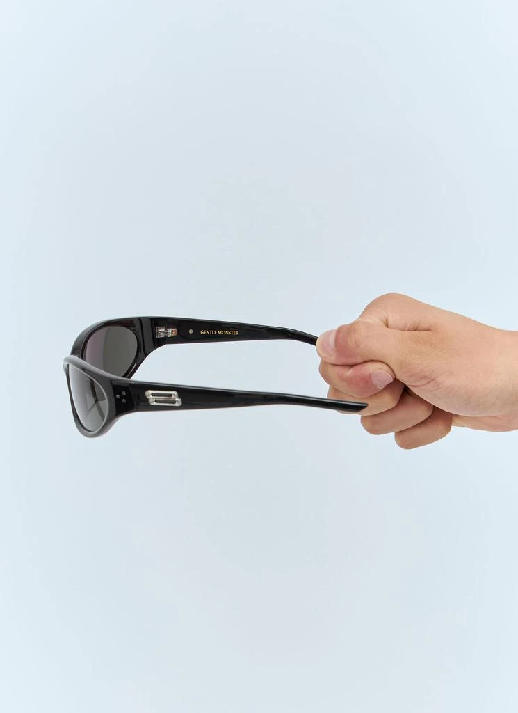 GENTLE MONSTER Young 01 Sunglasses 5
