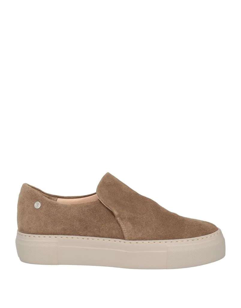 AGL Sneakers 1