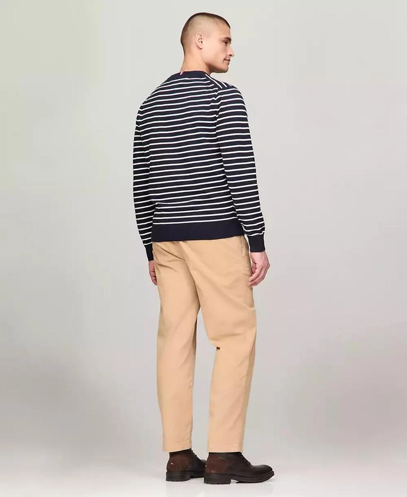 Tommy Hilfiger Men's Essential Solid Crew Neck Sweater 2