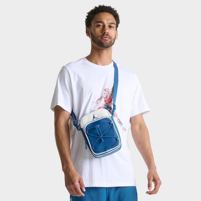 完売必須!☆Jordan Crossbody Bag New With Tags Jordan Rise Crossbody Bag (3.6L) Black MA0887