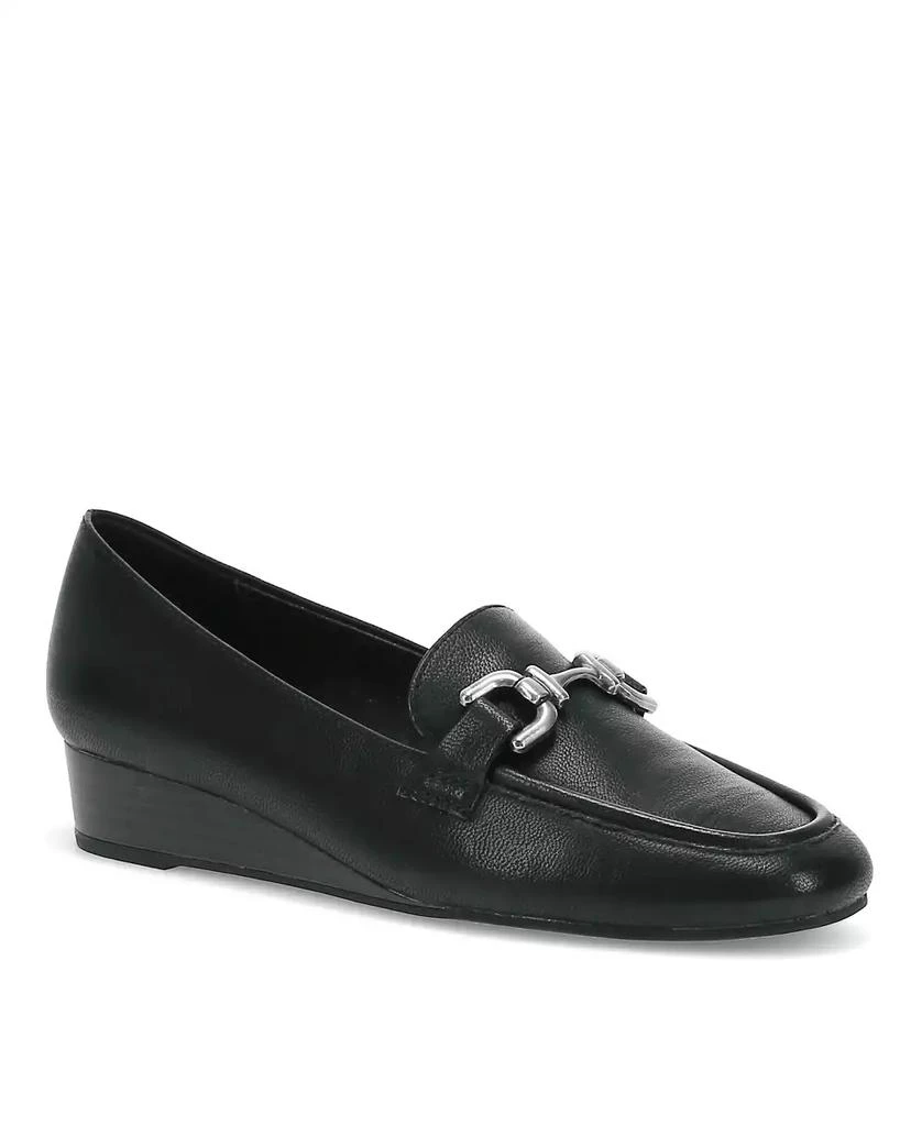 Baretraps Women's Caddie Loafer 1