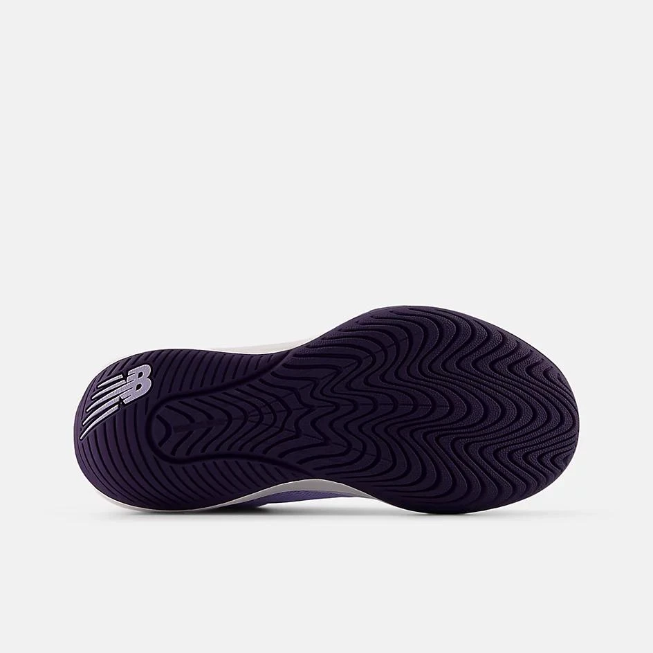 New Balance Kid
s 996v6 5