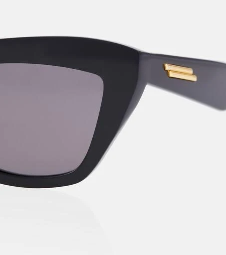 Bottega Veneta Cat-eye sunglasses 2