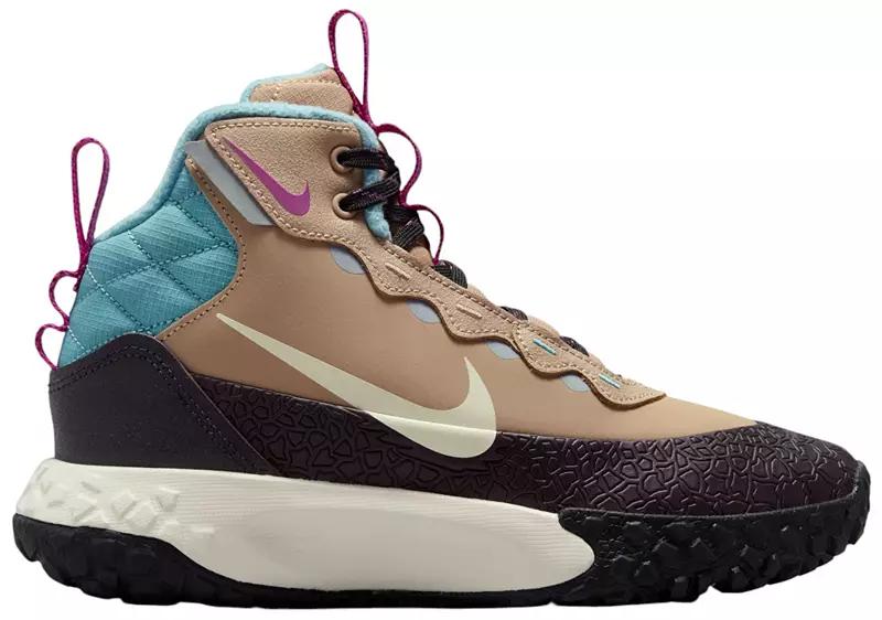 grade school nike acg boots