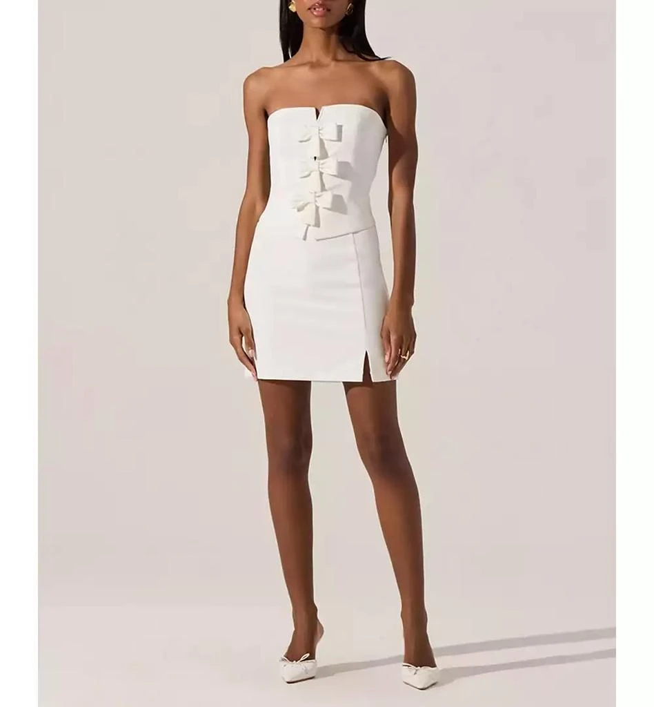 ASTR Women's Bow-Detail Strapless Mini Dress 1