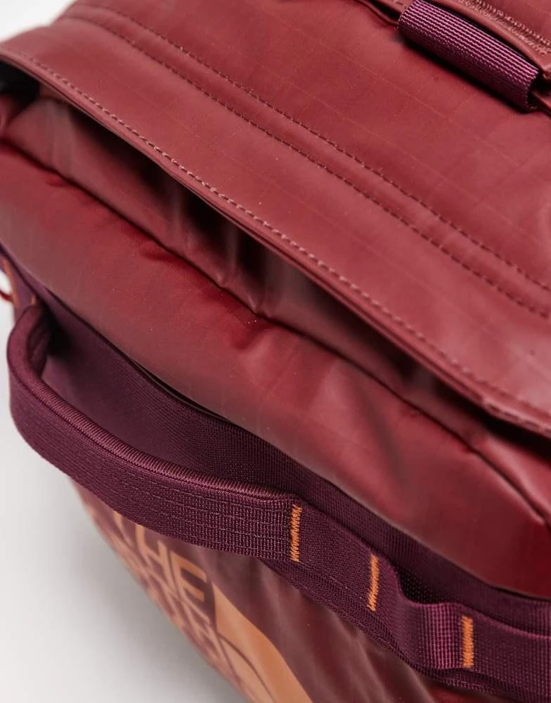 The North Face The North Face Base camp voyager duffel 62l in brown 2