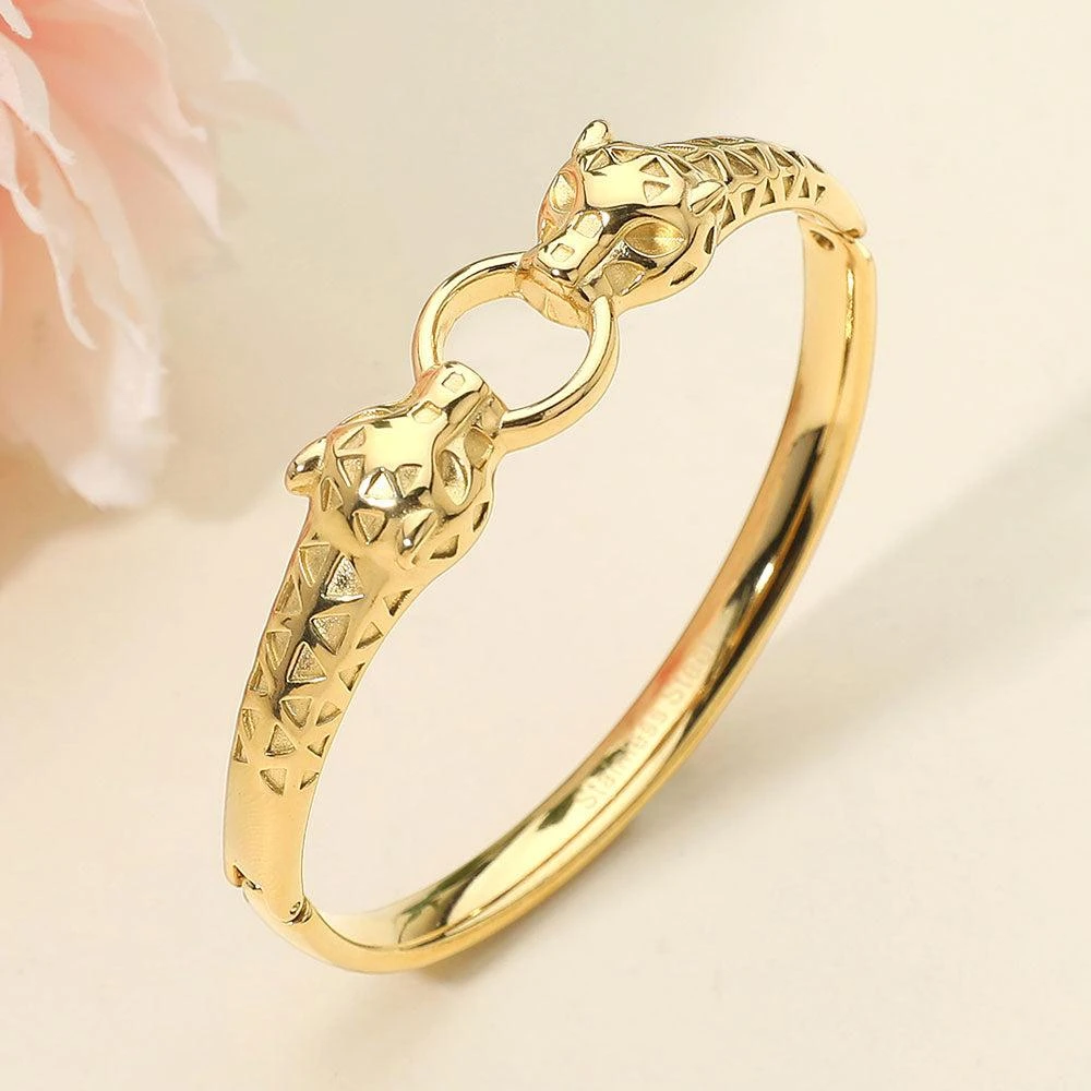 FASHNZFAB Stainless Steel Leopard Head Link Hinged Bangle Bracelet