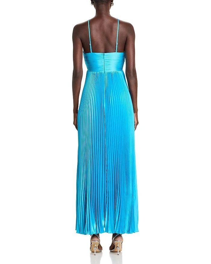 Likely Tino Gown 4