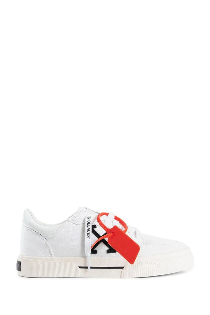 Off-White Off-White Low-Top 1