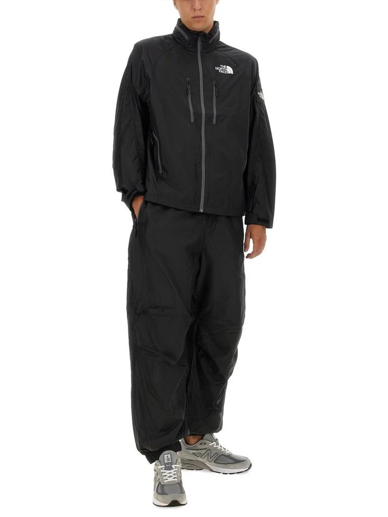 The North Face The North Face Logo Patch Zipped Wind Jacket 3