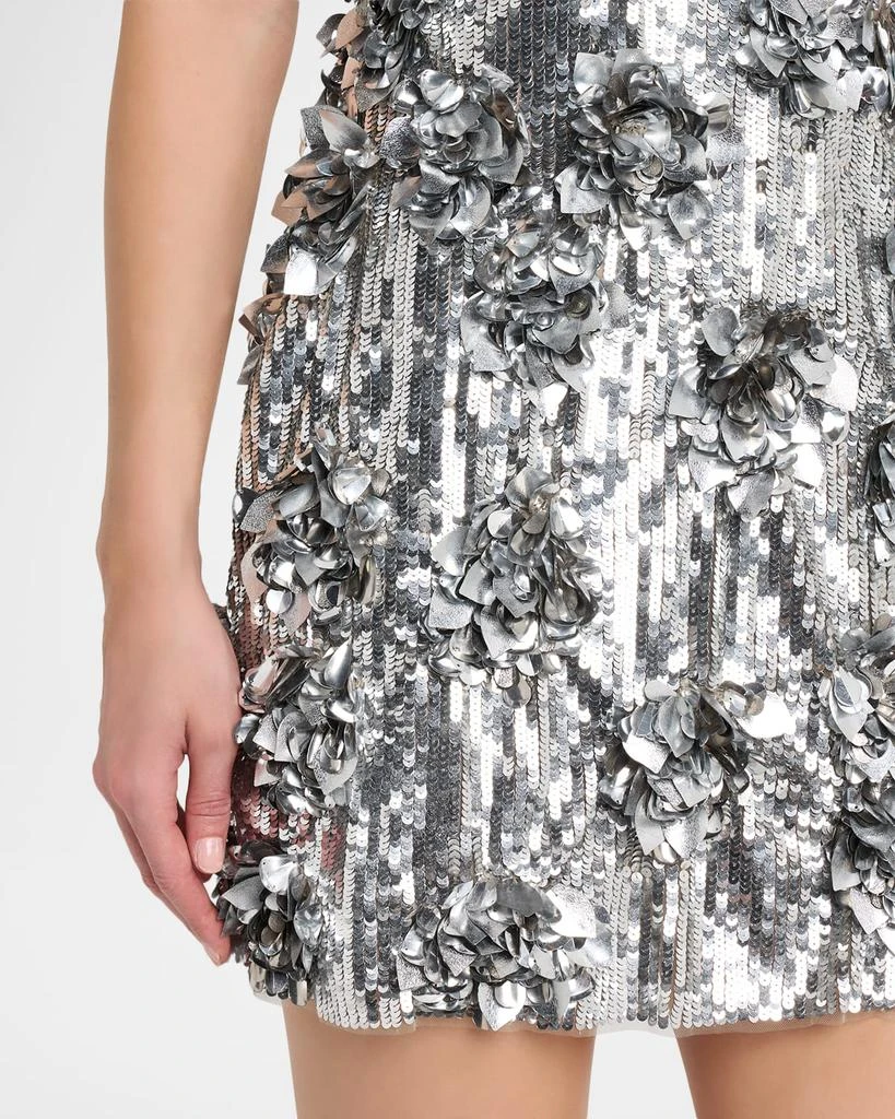HALSTON Leela Strapless Floral Applique Sequin Mini Dress - Dresses &  Skirts - Free Shipping - BeyondStyle