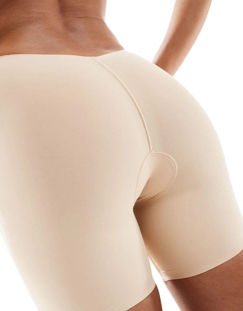 Bye Bra Bye Bra Low back highwaist short in beige 4