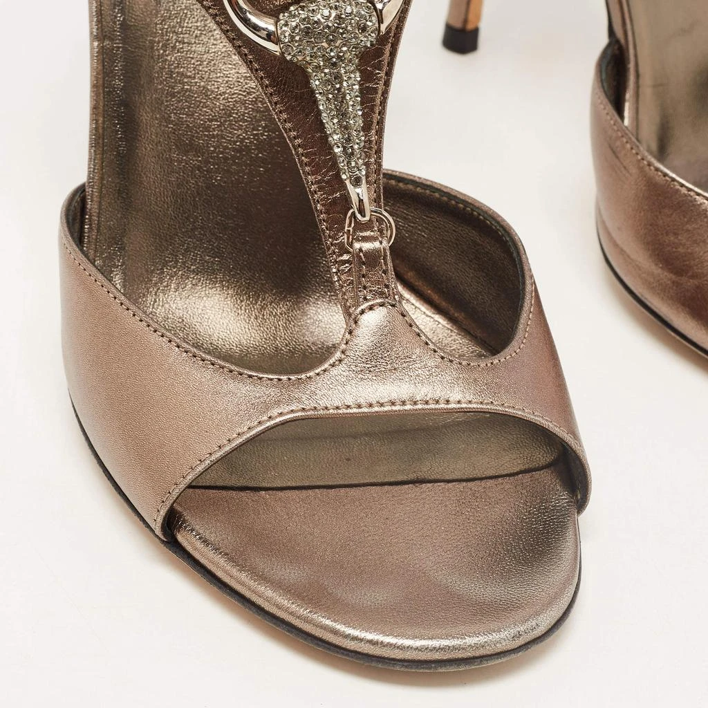 Gucci Gucci Metallic Grey Leather Crystal Embellished Buckle T-Strap Sandals Size 38 7