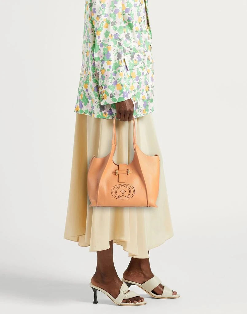 LA CARRIE Handbag 3