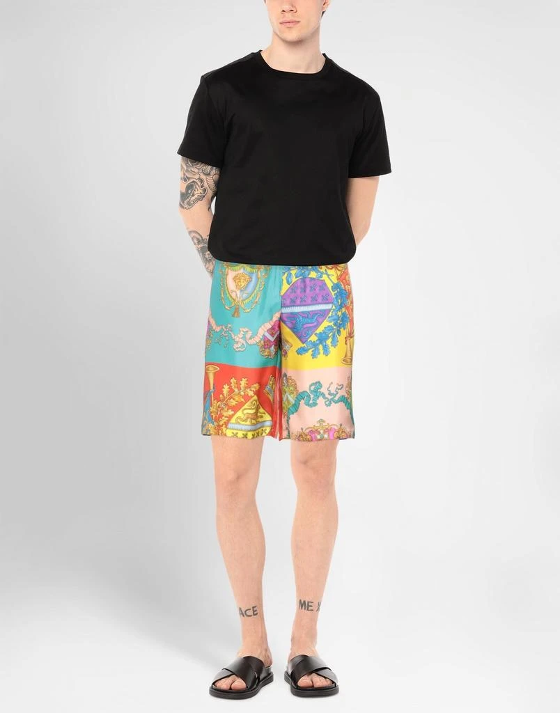 Versace Shorts
Bermuda 2