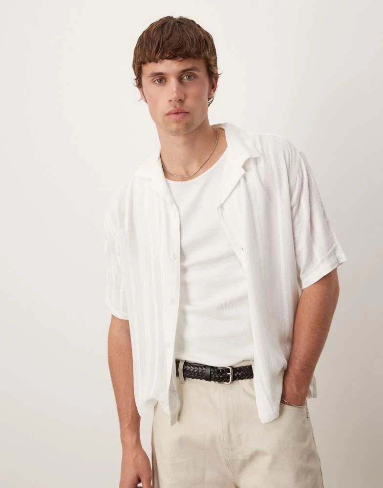 Abercrombie & Fitch Abercrombie & Fitch short sleeve cropped lightweight linen shirt in white 1